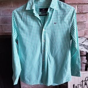 VINEYARD VINES boys gingham button whale shirt